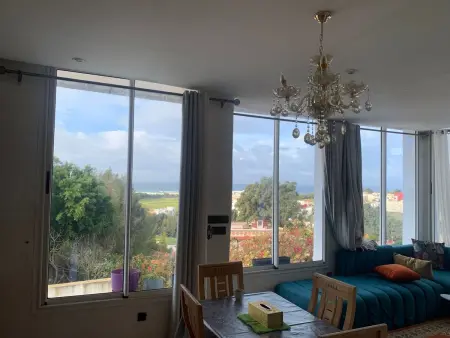 Appartement vue panoramique, terrasse et plage à 800 m, Tanger : photo 4