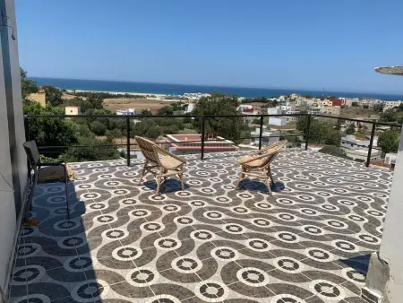 Appartement vue panoramique, terrasse et plage à 800 m, Tanger : photo 9