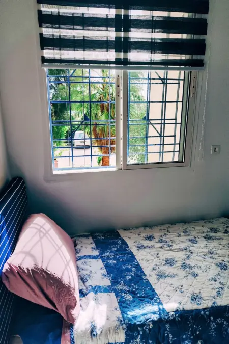 Appartement RDC avec balcon et jardin à Tanger, 2 chambres : photo 9