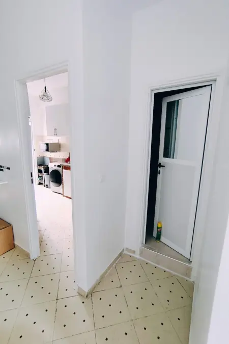 Appartement RDC avec balcon et jardin à Tanger, 2 chambres : photo 13
