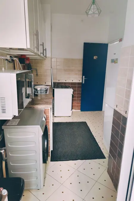 Appartement RDC avec balcon et jardin à Tanger, 2 chambres : photo 17