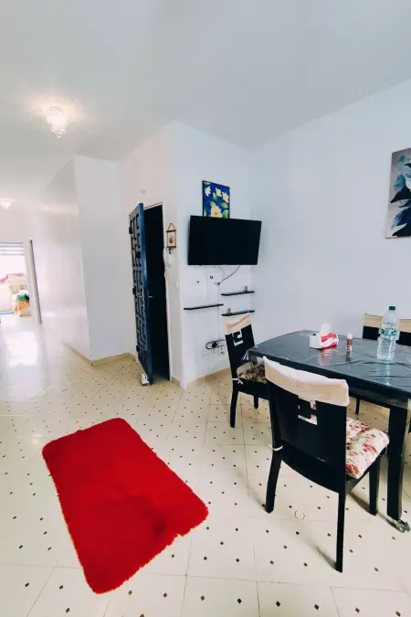 Appartement RDC avec balcon et jardin à Tanger, 2 chambres : photo 21