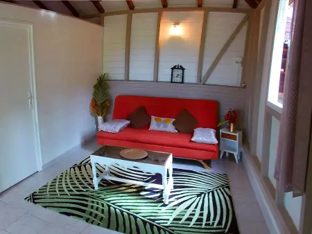 Bungalow 1 chambre avec terrasse, vue Montagne Pelée : photo 2