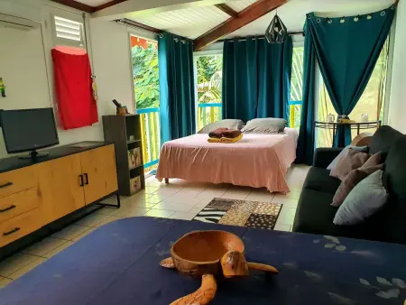 Location appartement à Sainte Anne, Studio Bequem