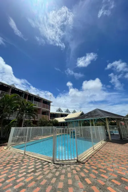 Studio Ti-Knouan à Sainte Anne, 500m de la plage : photo 7