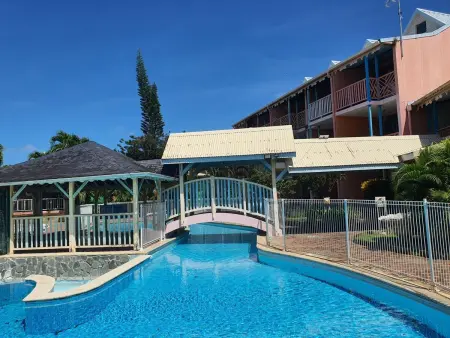 Studio Ti-Knouan à Sainte Anne, 500m de la plage : photo 9