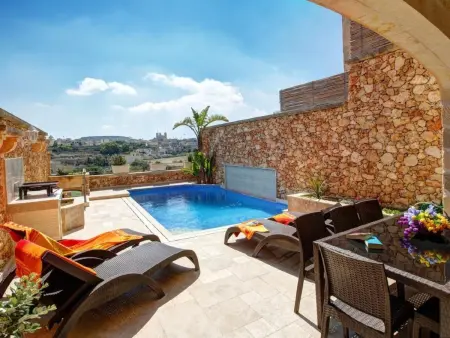 Location maison à Gharb, Villa Cara
