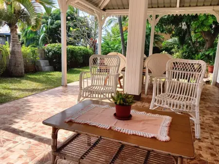 R Garden Pointe-aux-Sables : appartement 1 chambre, jardin privé : photo 14