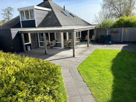 Location maison à Stavenisse, in einem familienfreundlichen Ferienpark