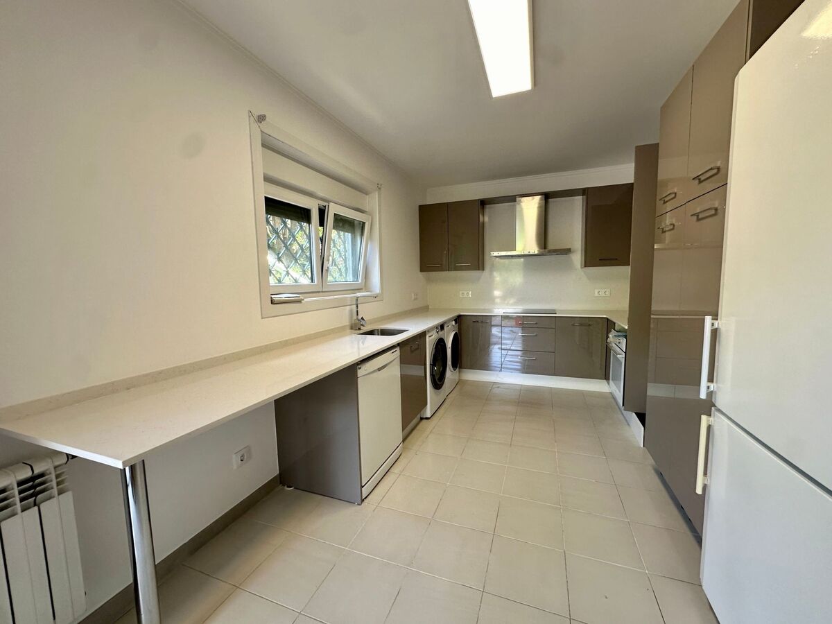 Maison 400 m² avec piscine à 350 m de la plage - Photo 8