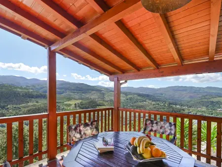 Location maison à Arcos de Valdevez, Casas das Olas 1 - Großartige Aussicht, 2 Pools, idealer Ort zum Entspannen und