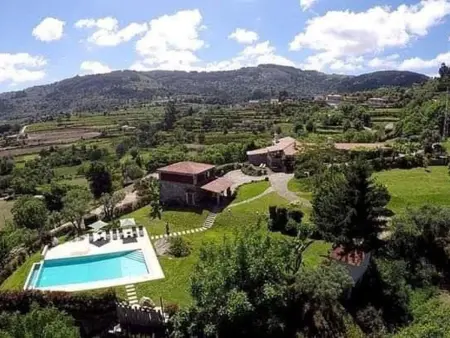 Maison 6 pers. avec piscine à débordement à Calheiros : photo 30