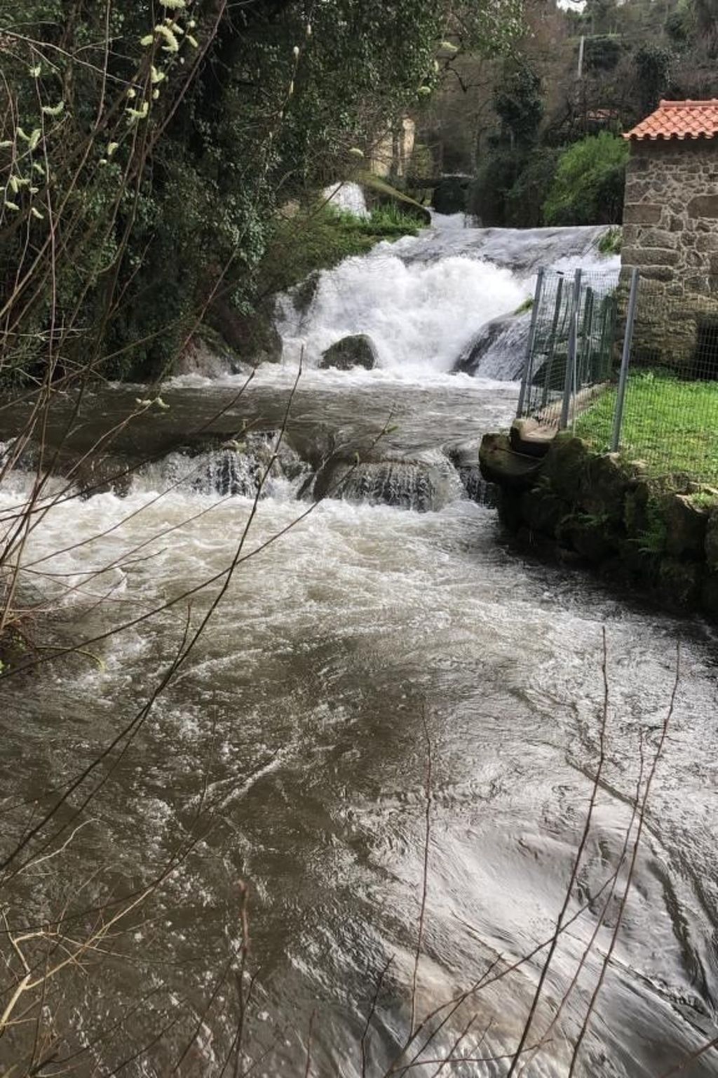 Moulin rénové à 80 m du fleuve, Calheiros - Photo 12