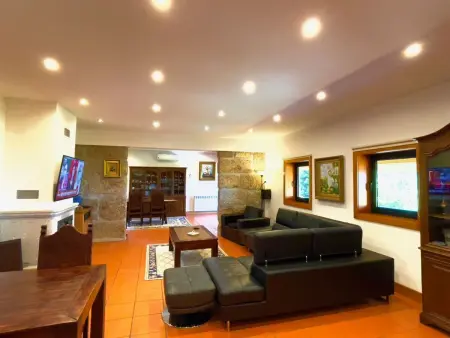 Villa 6 chambres avec piscine 6x12m et terrain de jeux - Photo 12