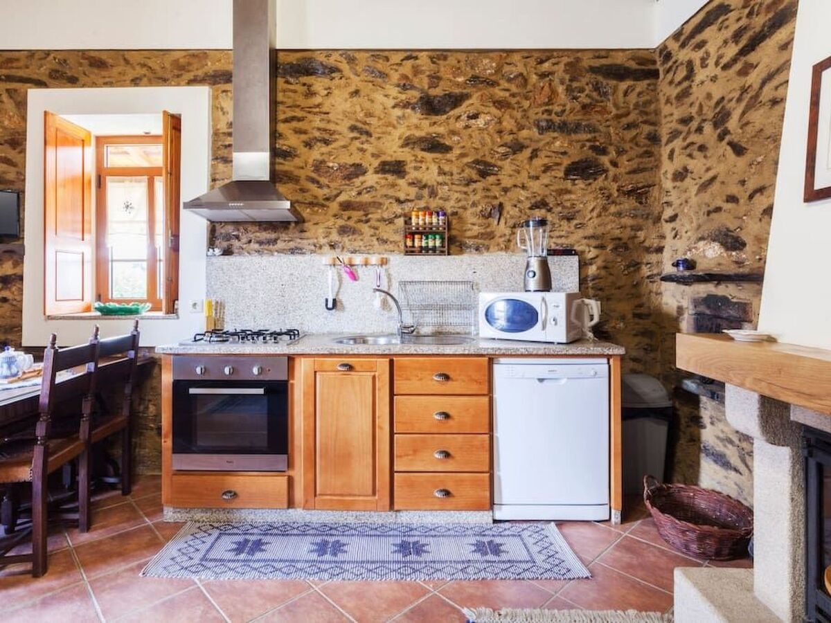Maison 5 pers. avec piscine, jardin et grill à Espinho - Photo 19