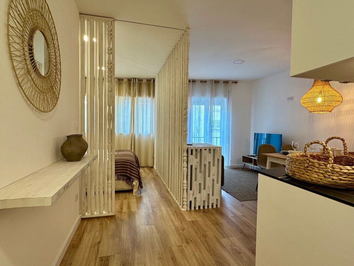 Studio lumineux avec balcon à 3 m des restaurants - Photo 9