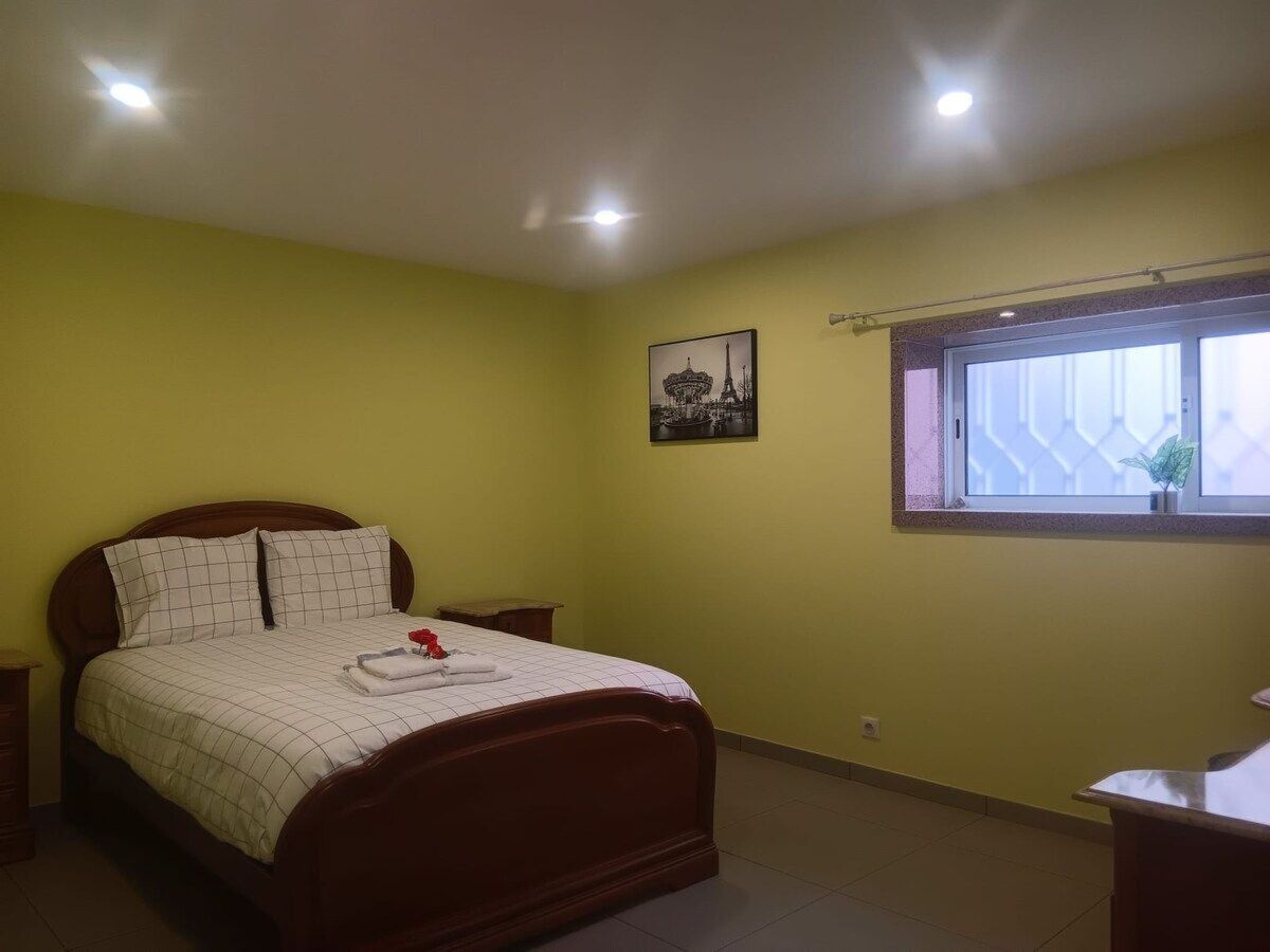 Appartement 4 pers. à Aveiro avec garage et jardin - Photo 2