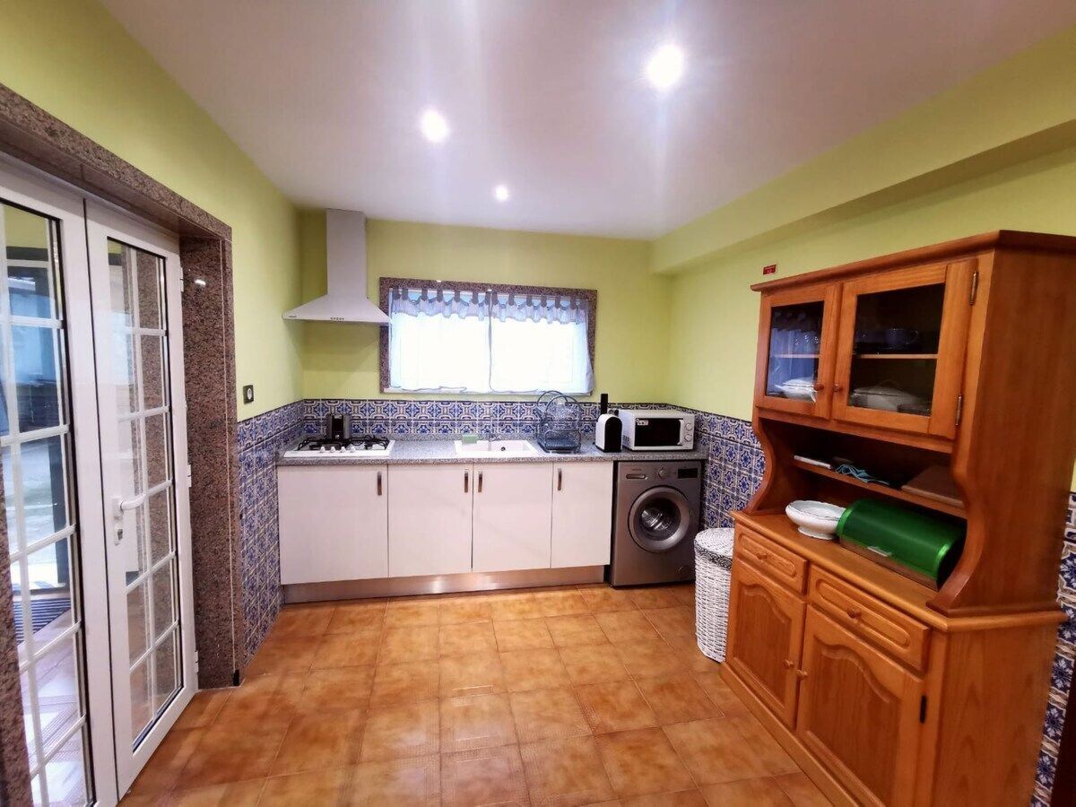 Appartement 4 pers. à Aveiro avec garage et jardin - Photo 7