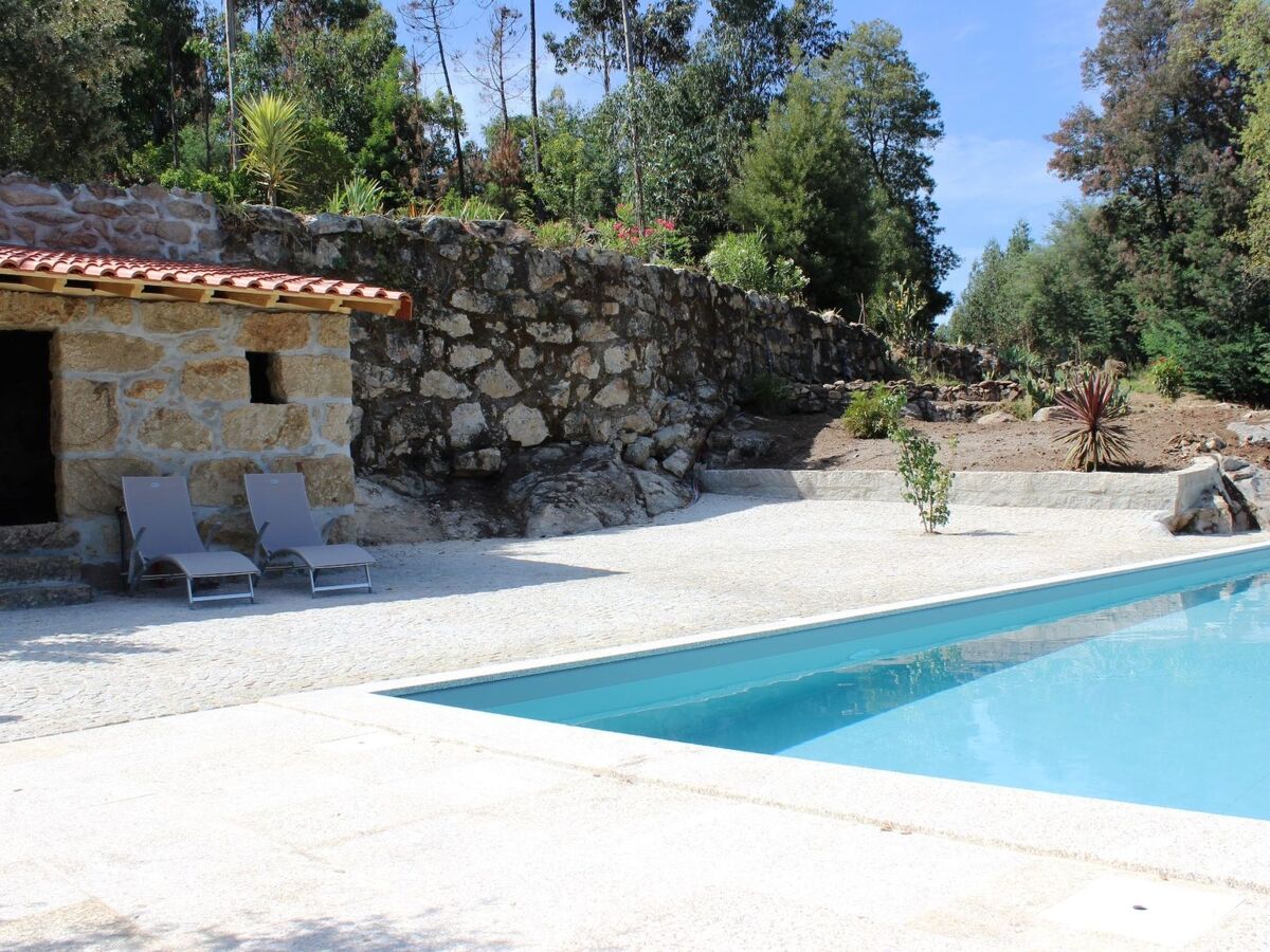 Maison rénovée 4 pers. à Tondela, piscine et accès écopista - Photo 27
