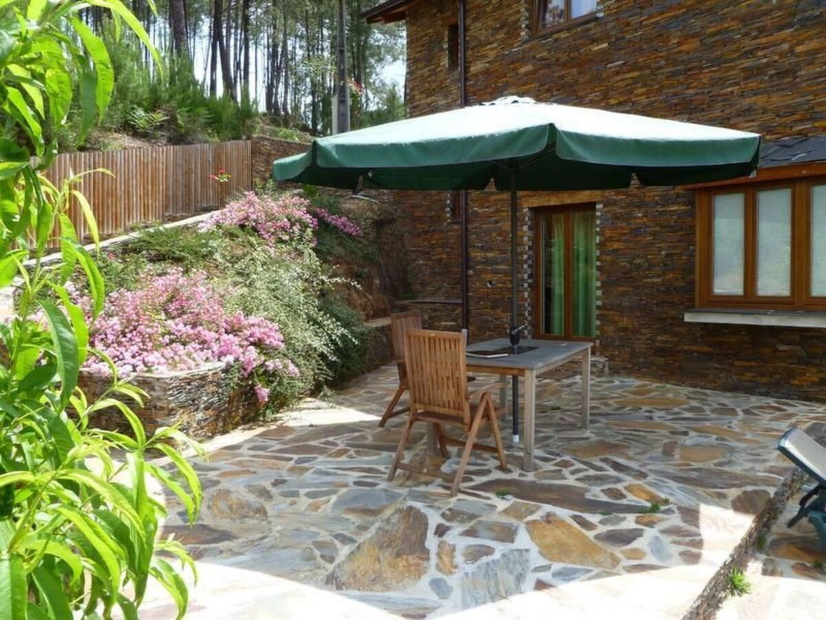 Maison 1200m² jardin avec terrasse à Anceriz - Photo 21