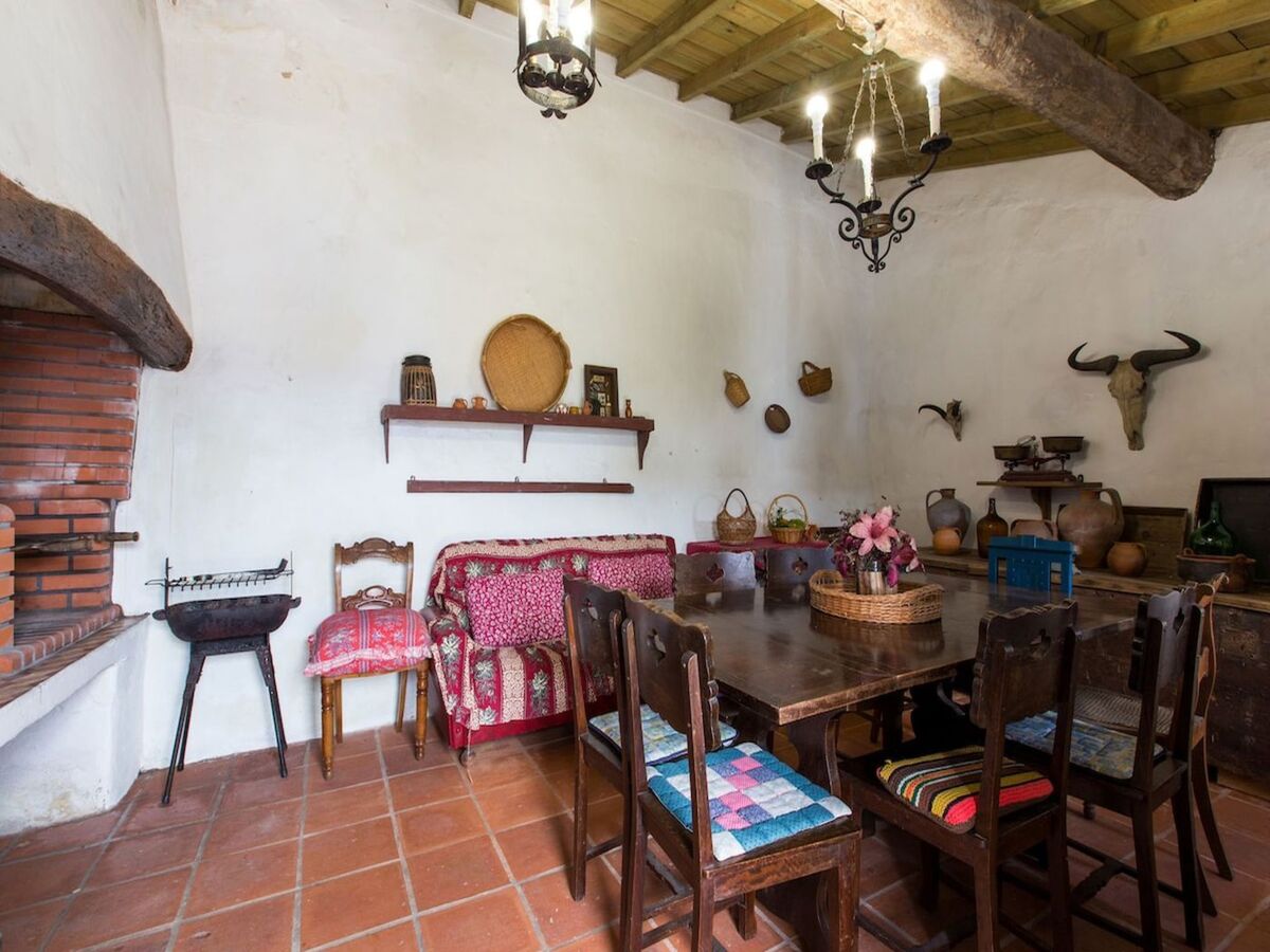 Maison historique 3 chambres avec piscine à Óbidos - Photo 25