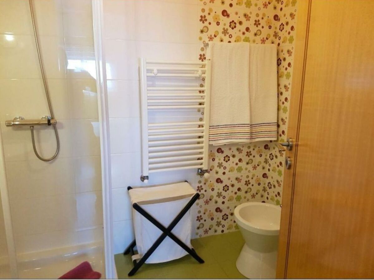 Appartement 3 chambres à Famalicão, près de la plage - Photo 26