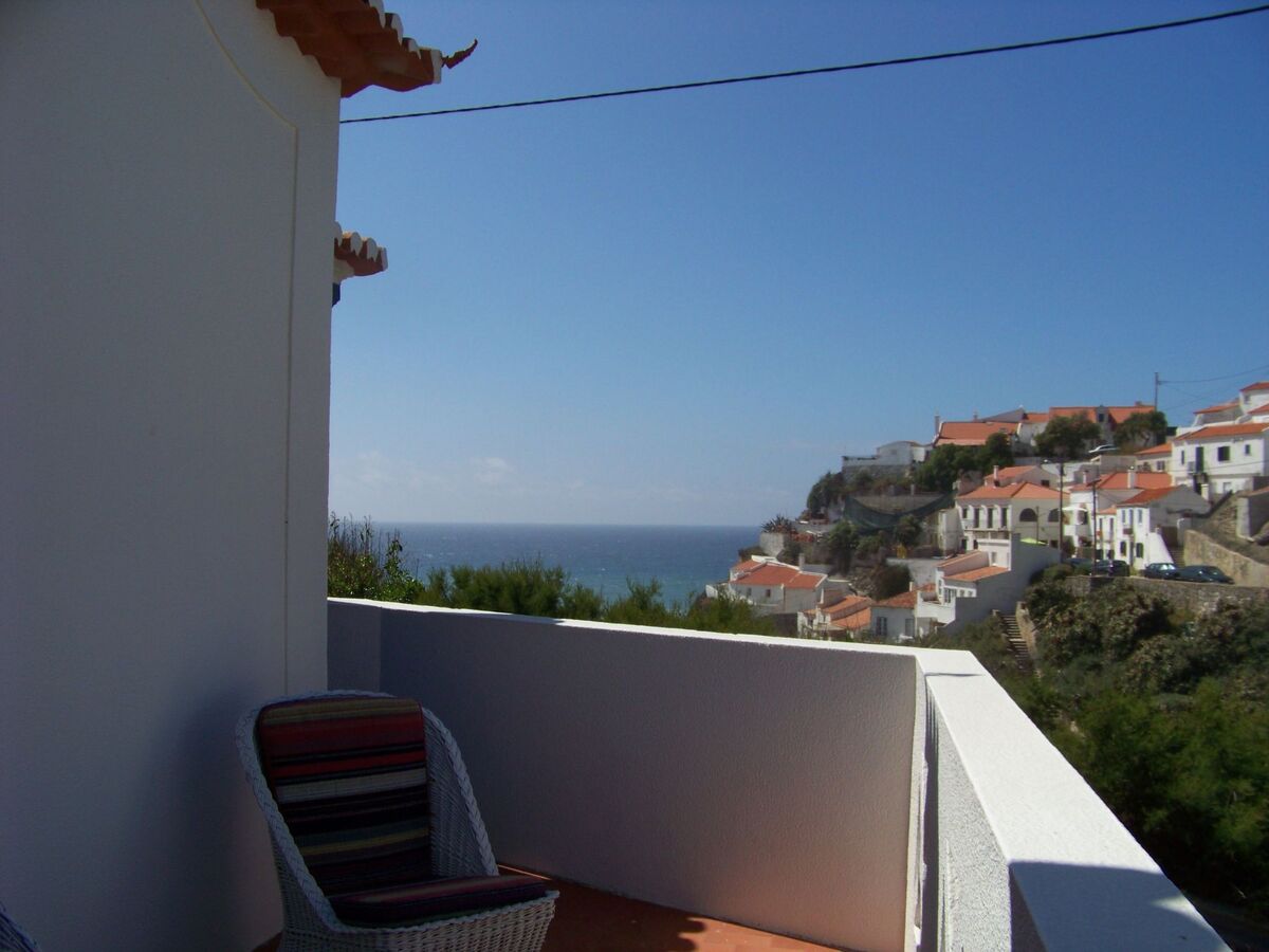 Appartement chalet 1930 à Azenhas do Mar avec balcon - Photo 21