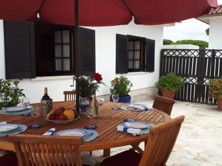 Bungalow avec piscine privée chauffée à Colares : photo 14