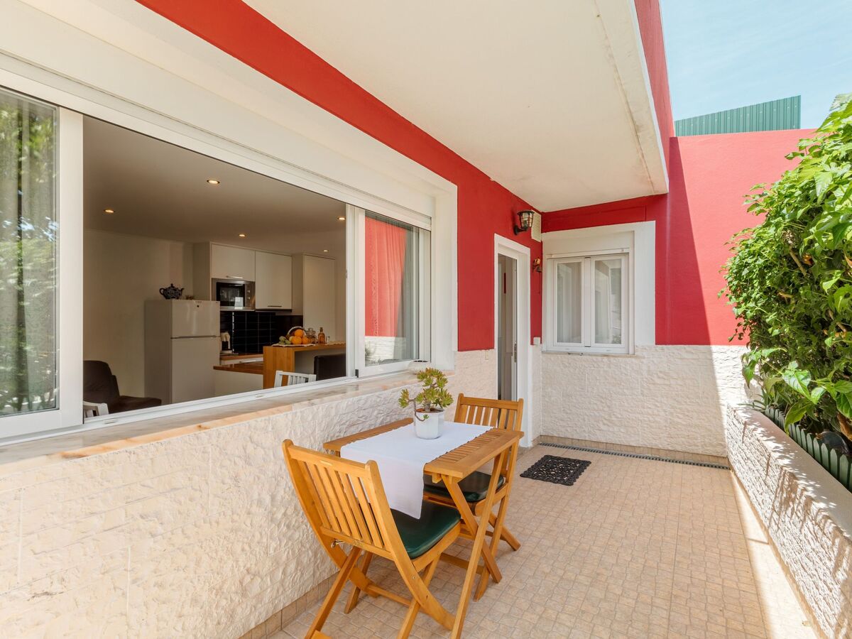 Maison 1 chambre à Algés avec petite piscine commune - Photo 3