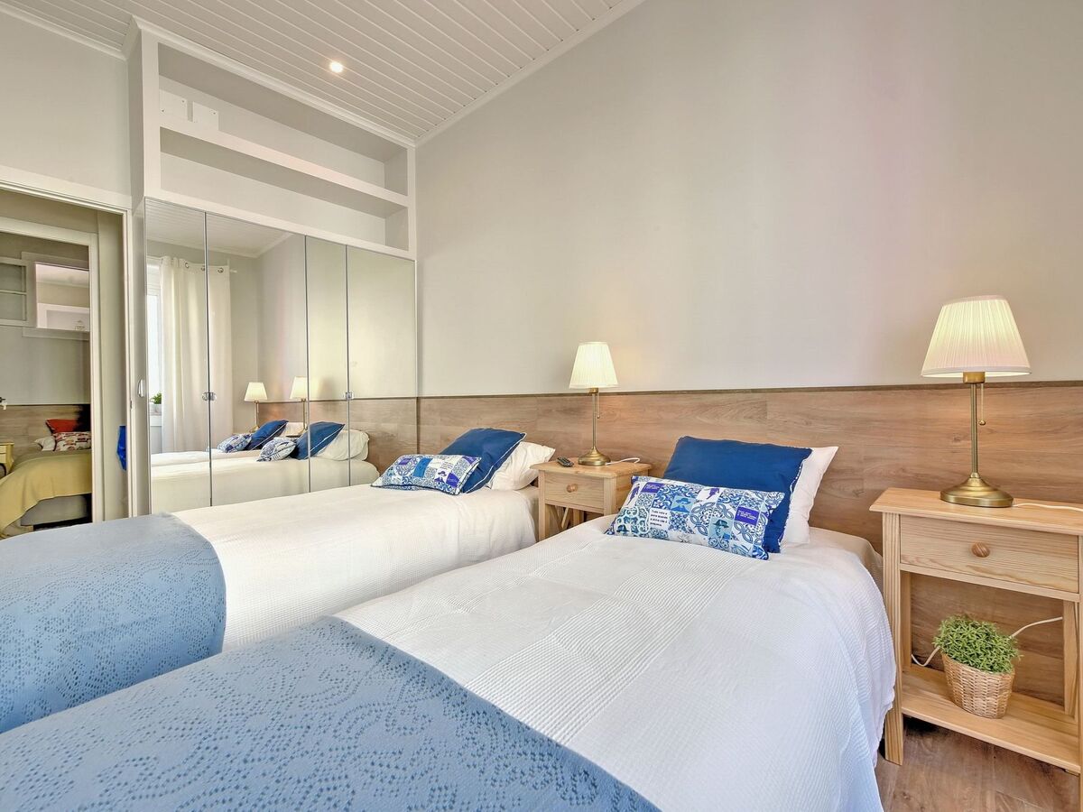 Appartement 55m² vue fleuve et balcon, centre Lisbonne - Photo 2