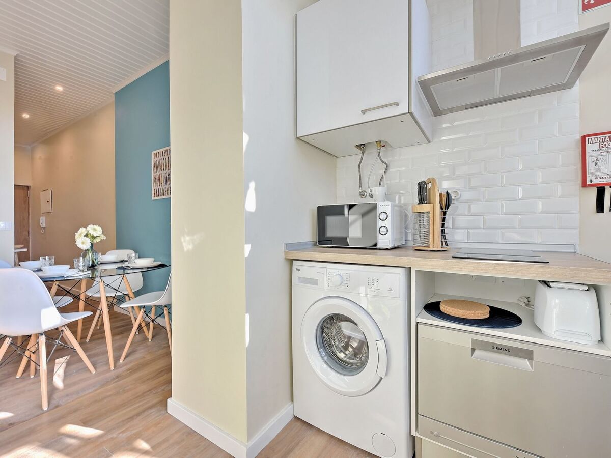 Appartement 55m² vue fleuve et balcon, centre Lisbonne - Photo 14
