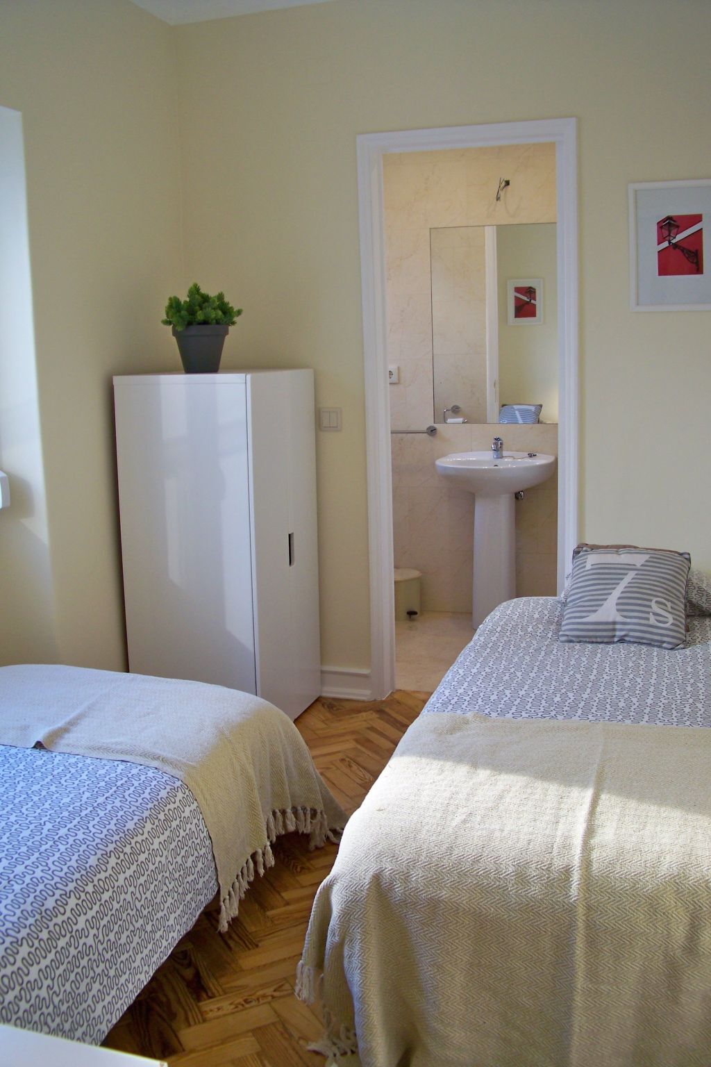 Admiral 1 – Appartement 4 chambres, cœur de Lisbonne - Photo 7