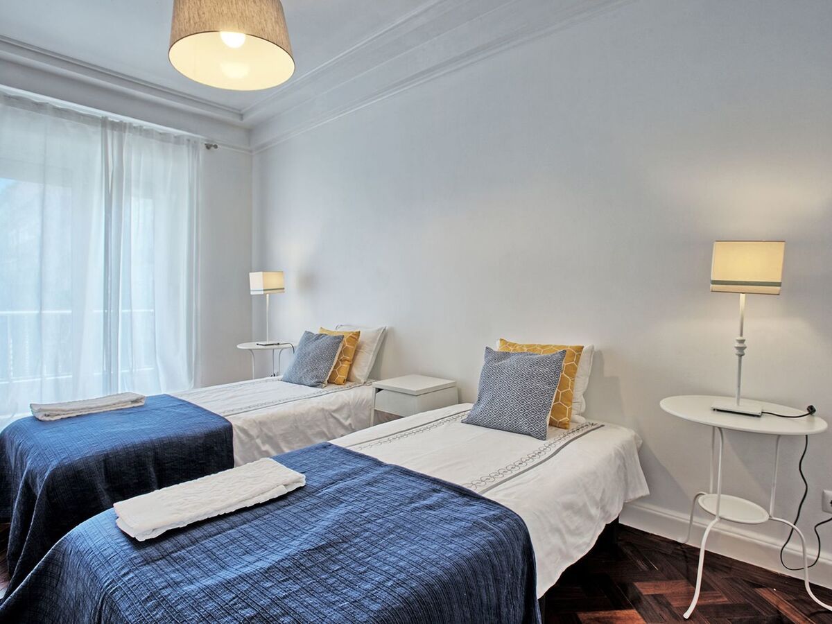 Appartement 5 chambres avec terrasse à Lisbonne - Photo 23