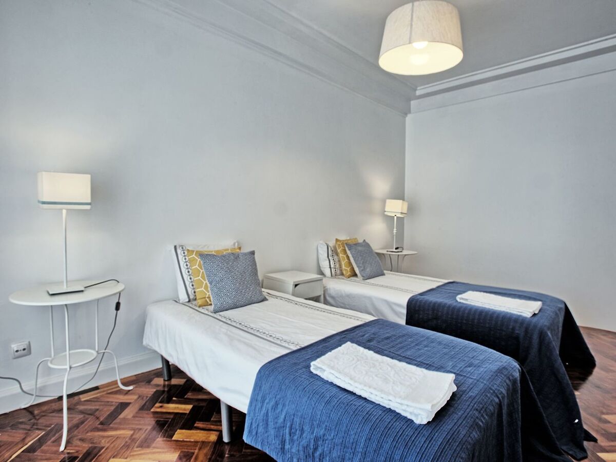 Appartement 5 chambres avec terrasse à Lisbonne - Photo 25