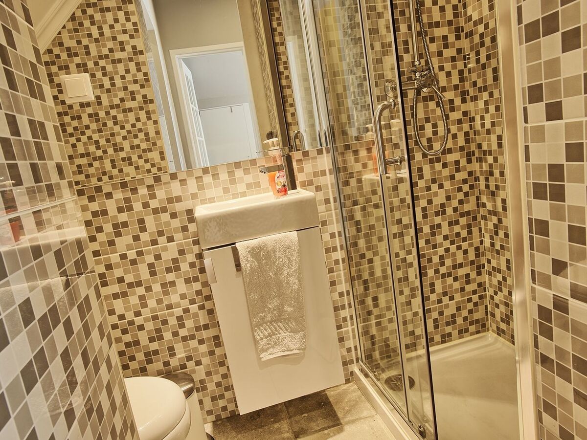 Angel's Chic Duplex – 5 chambres, 13 personnes à Lisbonne - Photo 13