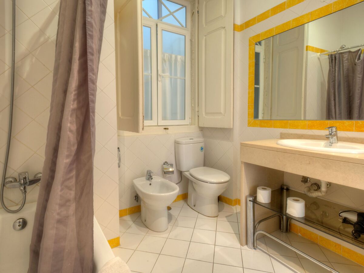 Appartement 6 chambres pour 17 personnes à Lisbonne - Photo 15