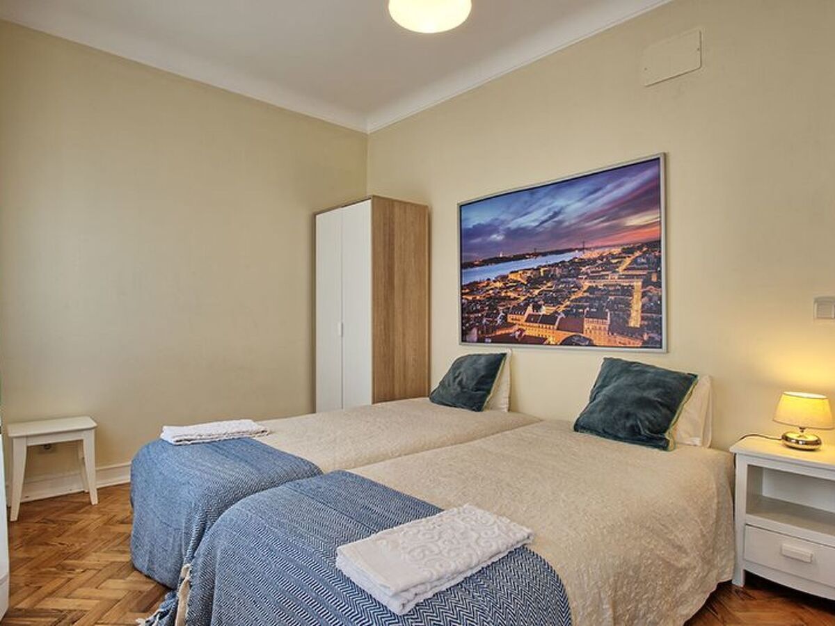 Appartement 4 chambres, 10 pers., balcon - Lisbonne - Photo 5
