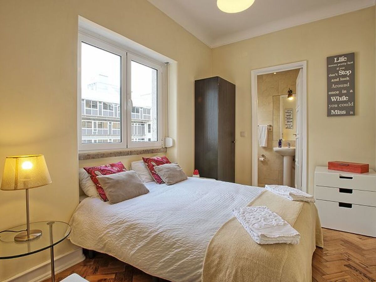 Appartement 4 chambres, 10 pers., balcon - Lisbonne - Photo 12