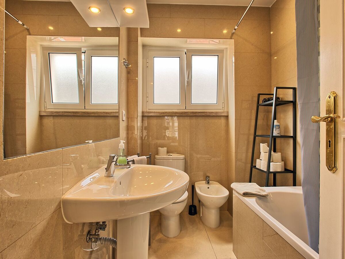 Almirante 3 - Appartement 4 chambres à Lisbonne - Photo 7