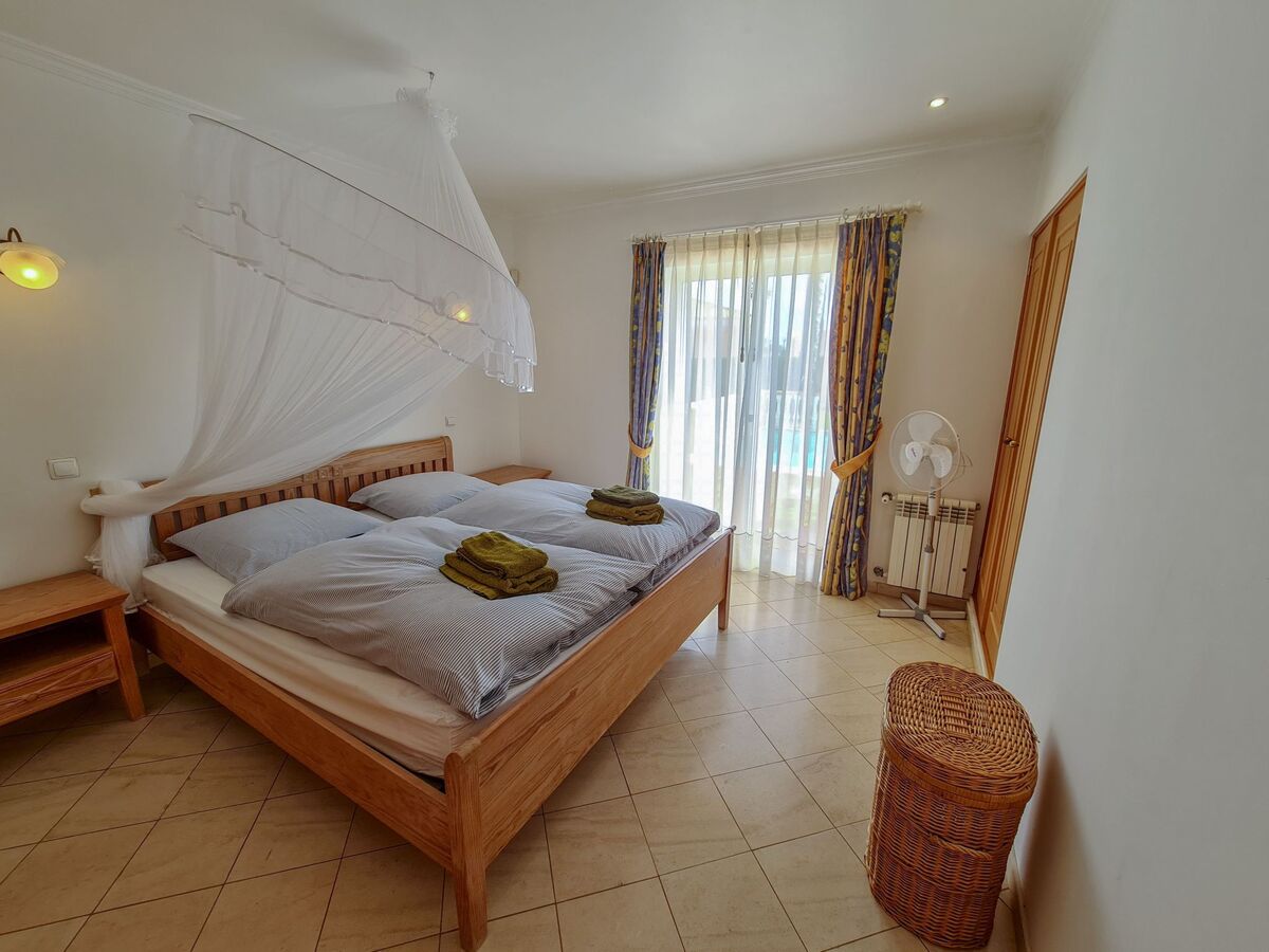 Villa Mar á Vista, maison 5 pers. avec piscine à Bensafrim - Photo 17
