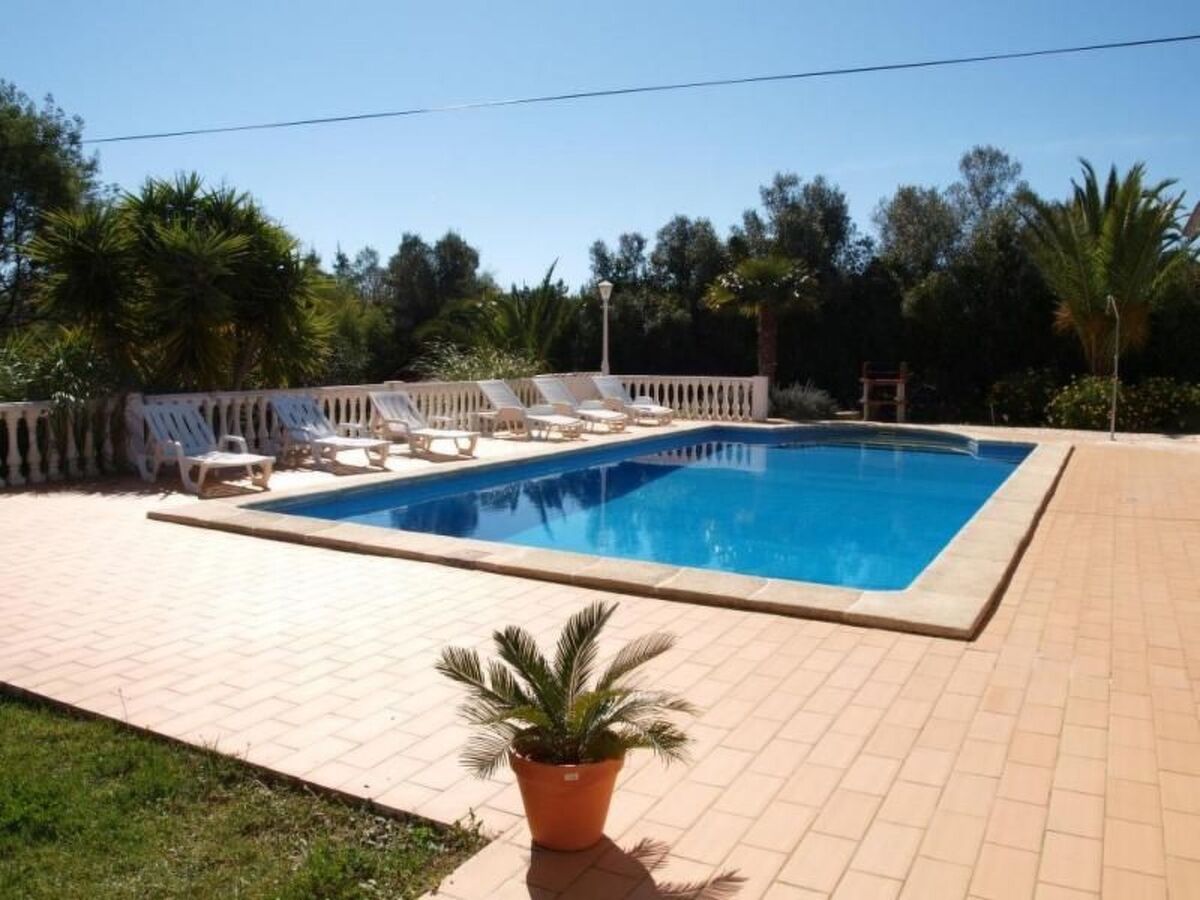 Appartement 2 chambres avec terrasse et piscine commune à Lagos - Photo 2