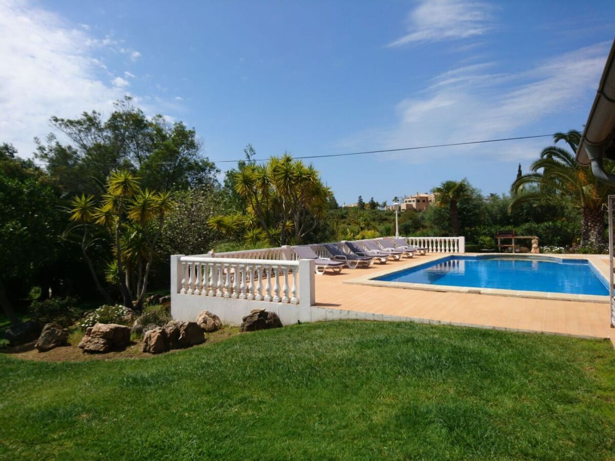 Appartement 2 chambres Lagos avec terrasse et piscine partagée - Photo 3