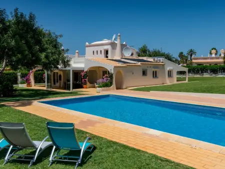 Villa Vilamoura avec piscine chauffée et jardin : photo 10