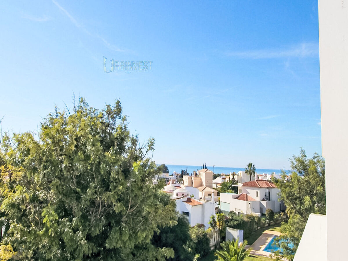 Maison 3 chambres avec patio et piscine à Albufeira - Photo 12