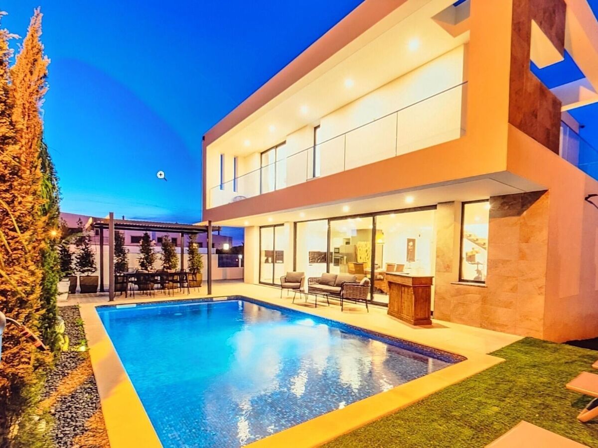 Villa Kambolé – Maison neuve avec piscine à Albufeira - Photo 2