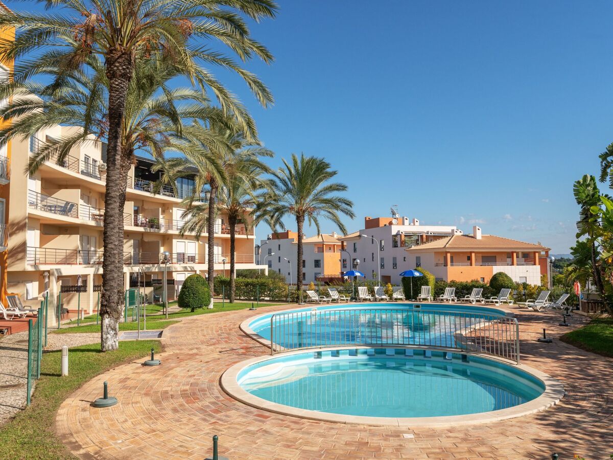 Appartement 5 pers., terrasse et 2 piscines à Albufeira - Photo 3