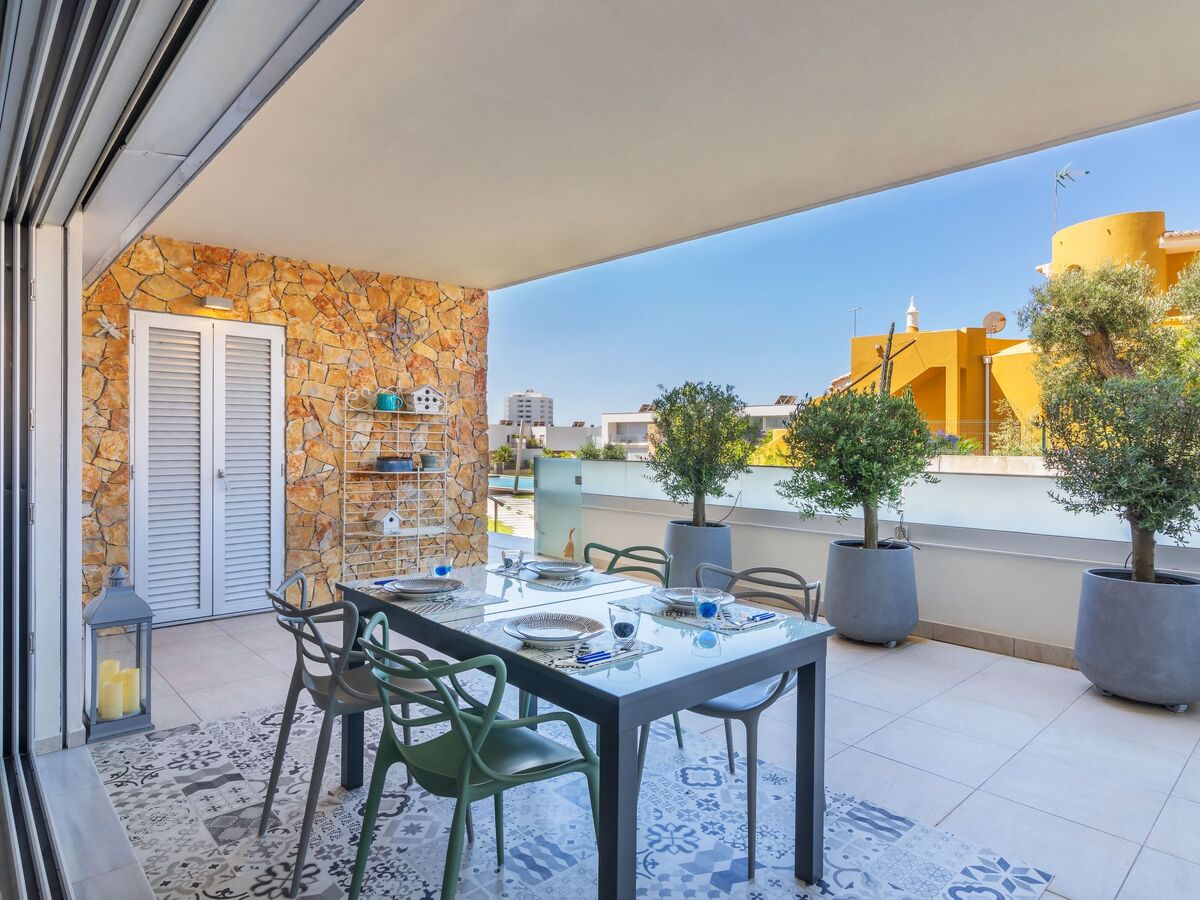 Appartement Garden Design à Albufeira – piscine et terrasse - Photo 8