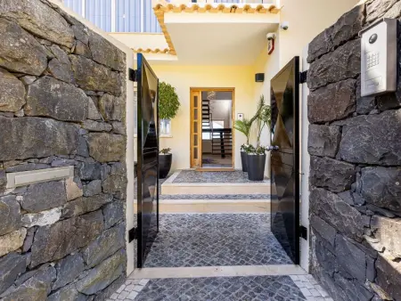 Maison Village Calheta : 5 chambres, piscine chauffée, vue mer : photo 2