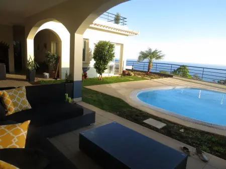 Maison Village Calheta : 5 chambres, piscine chauffée, vue mer : photo 9