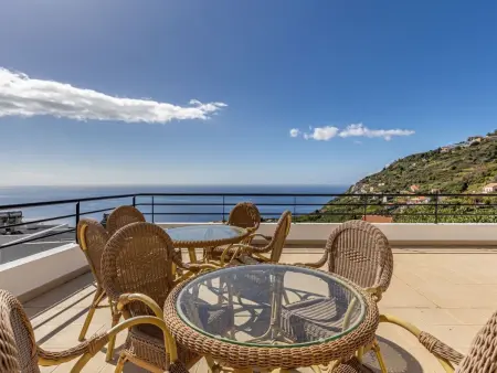 Maison Village Calheta : 5 chambres, piscine chauffée, vue mer : photo 19